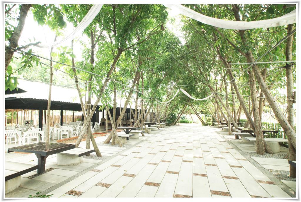 Franjipani Resort HHQ Eksteriør bilde
